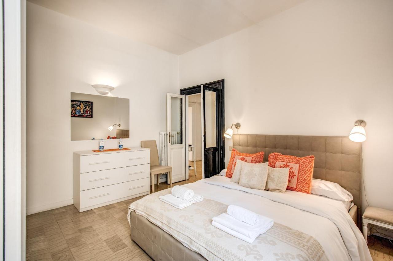 Colonna Suite - Rome Via Del Corso Big Apartment Екстер'єр фото