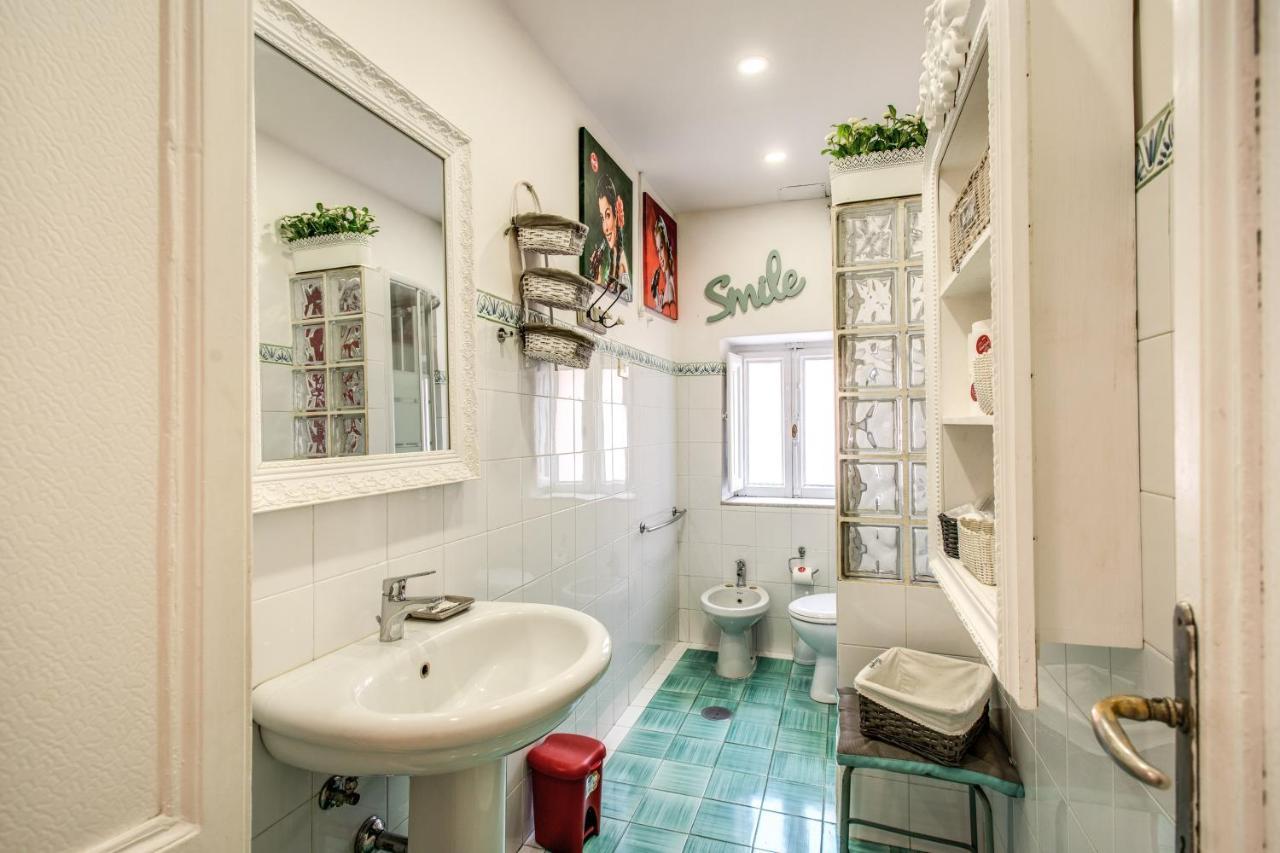 Colonna Suite - Rome Via Del Corso Big Apartment Екстер'єр фото